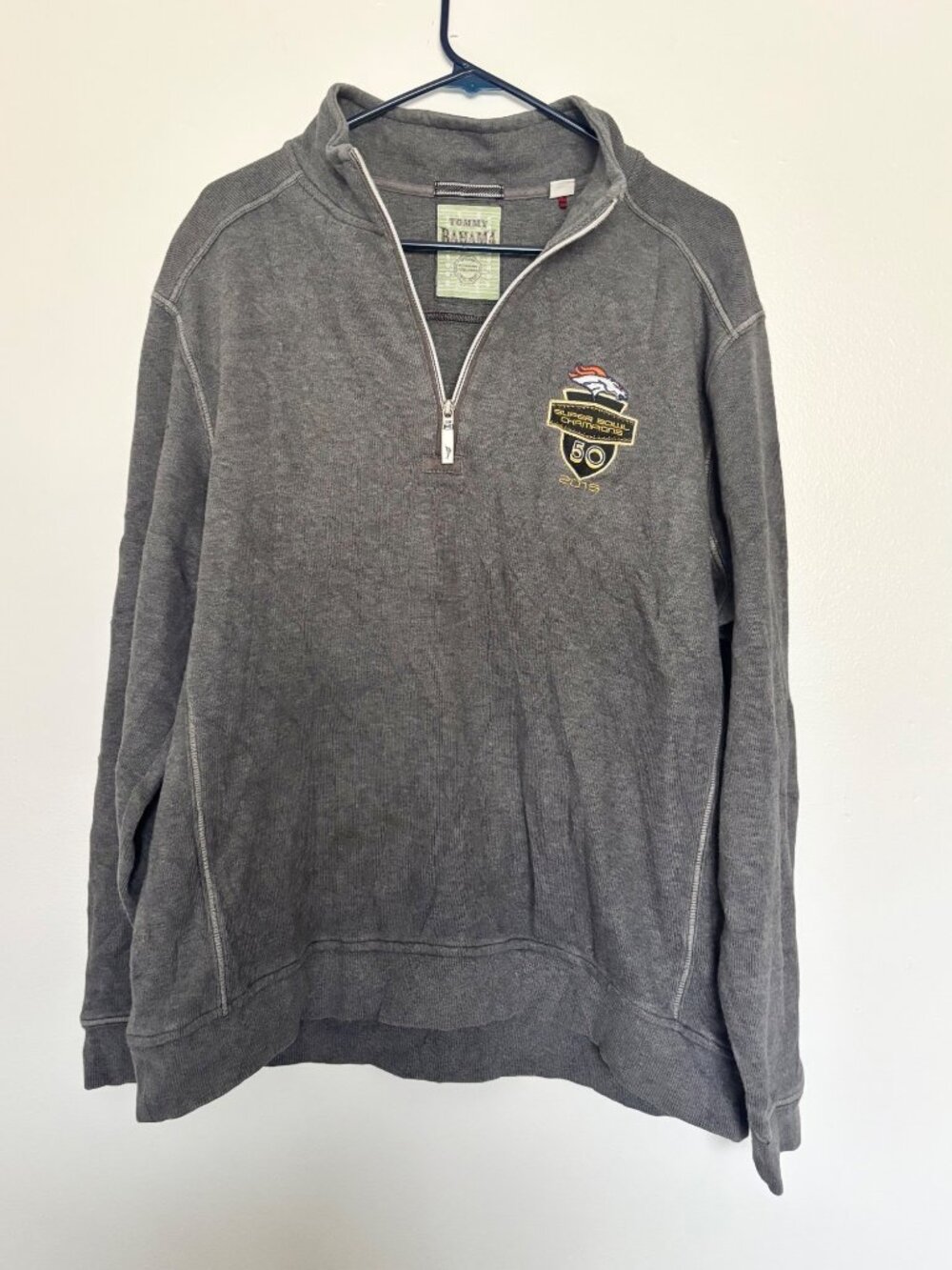 Tommy Bahama Denver Broncos Super Bowl 50 Champions 2015 Pullover L 1/4 Zip